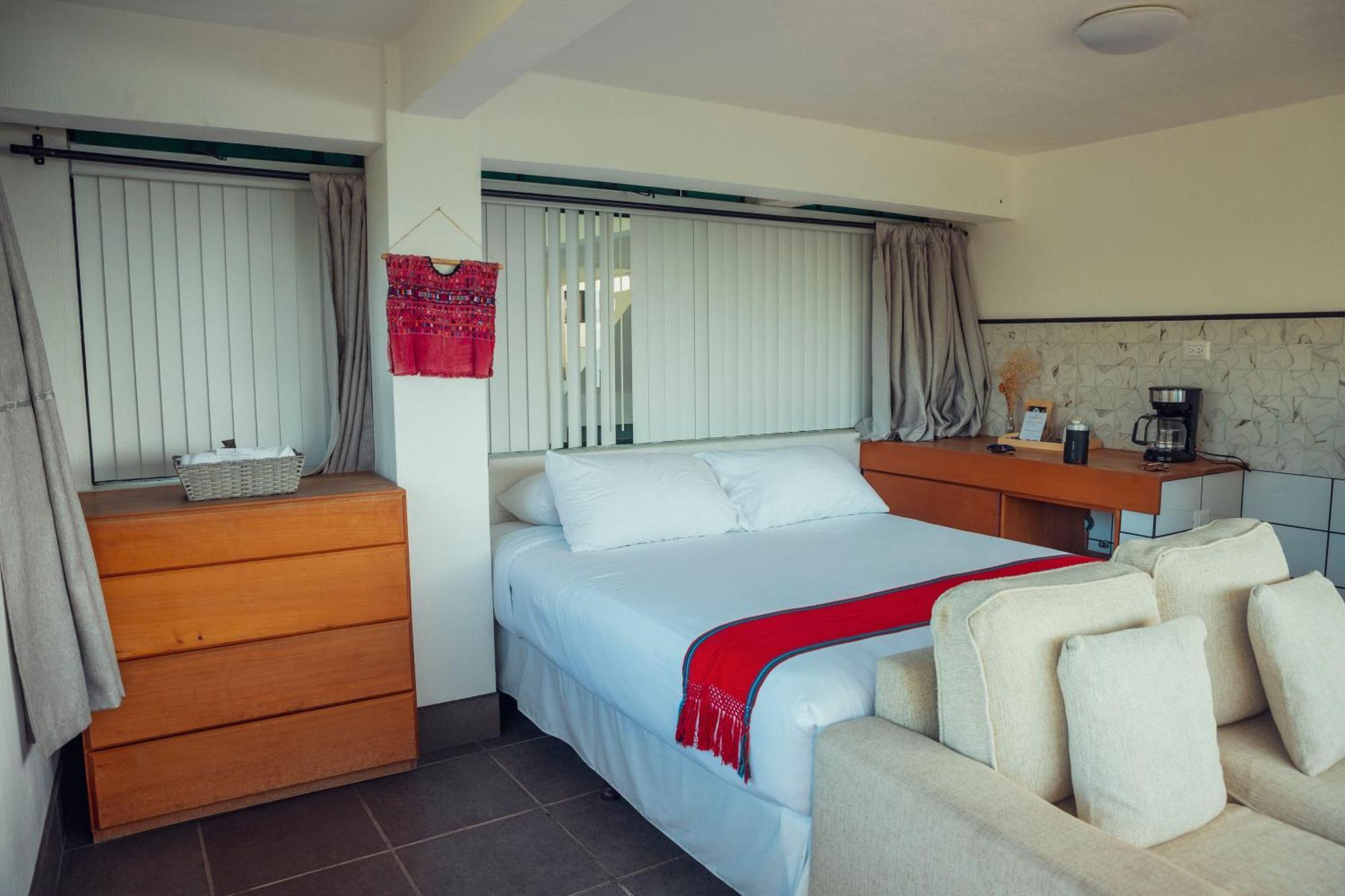 El Dragon Hotel Сан Маркос Ла Лагуна Екстериор снимка